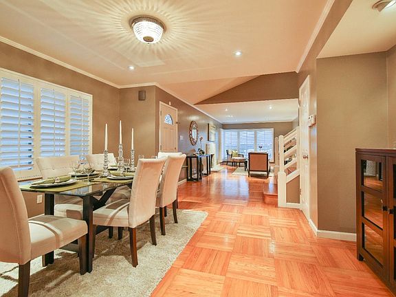 4th image of 622 Southgate Ave
