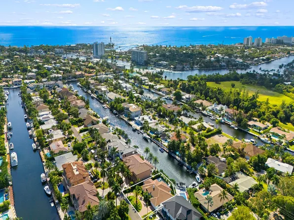 2228 NE 26th Street, Lighthouse Point, FL 33064