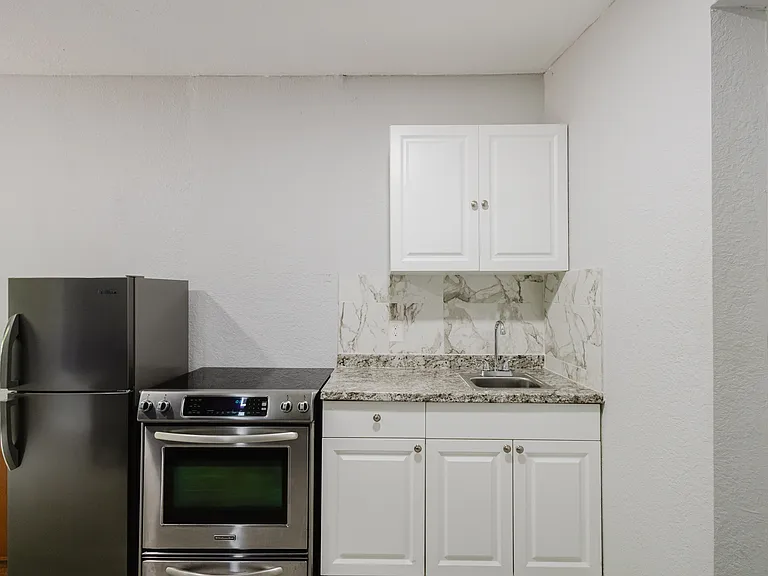 1550 NE 41st Ct #0 — Photo 6