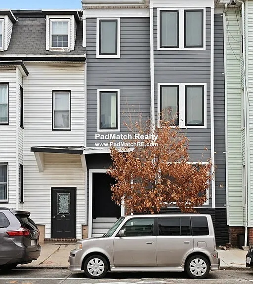 64 Chelsea St #1 — Photo 40
