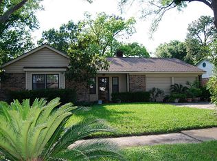 2535 Riata Ln, Houston, TX 77043