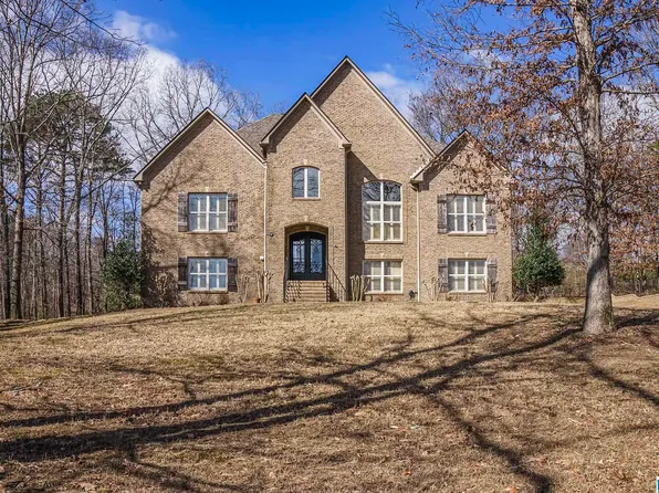 8148 Carrington Dr, Trussville, AL 35173