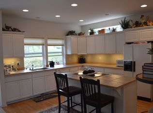 8609 Campus Green Ct NE, Lacey, WA 98516