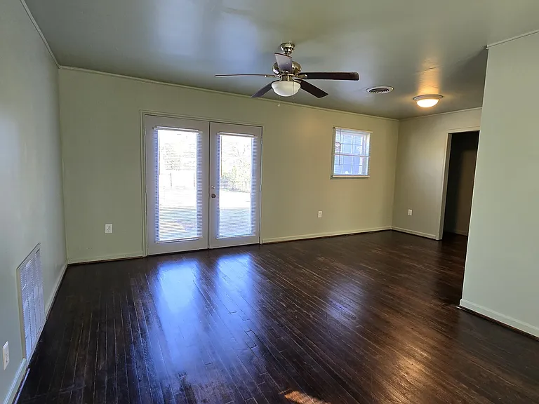 5119 E Haskell St — Photo 3