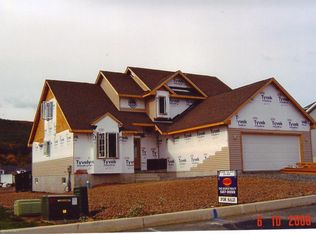 108 Catherine Dr, Eynon, PA 18403