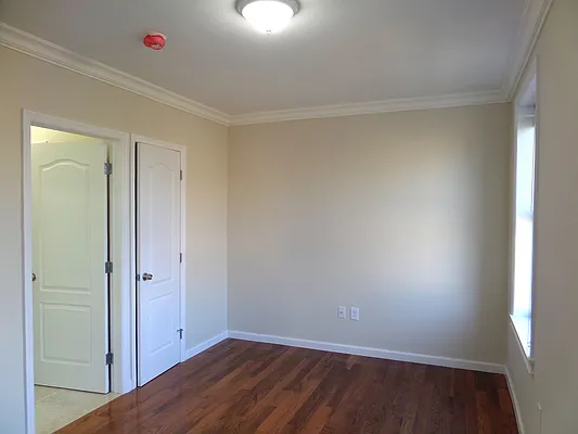 Rented by Vassiliou Group | media 40