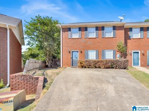 118 Sugar Dr, Pelham, AL 35124