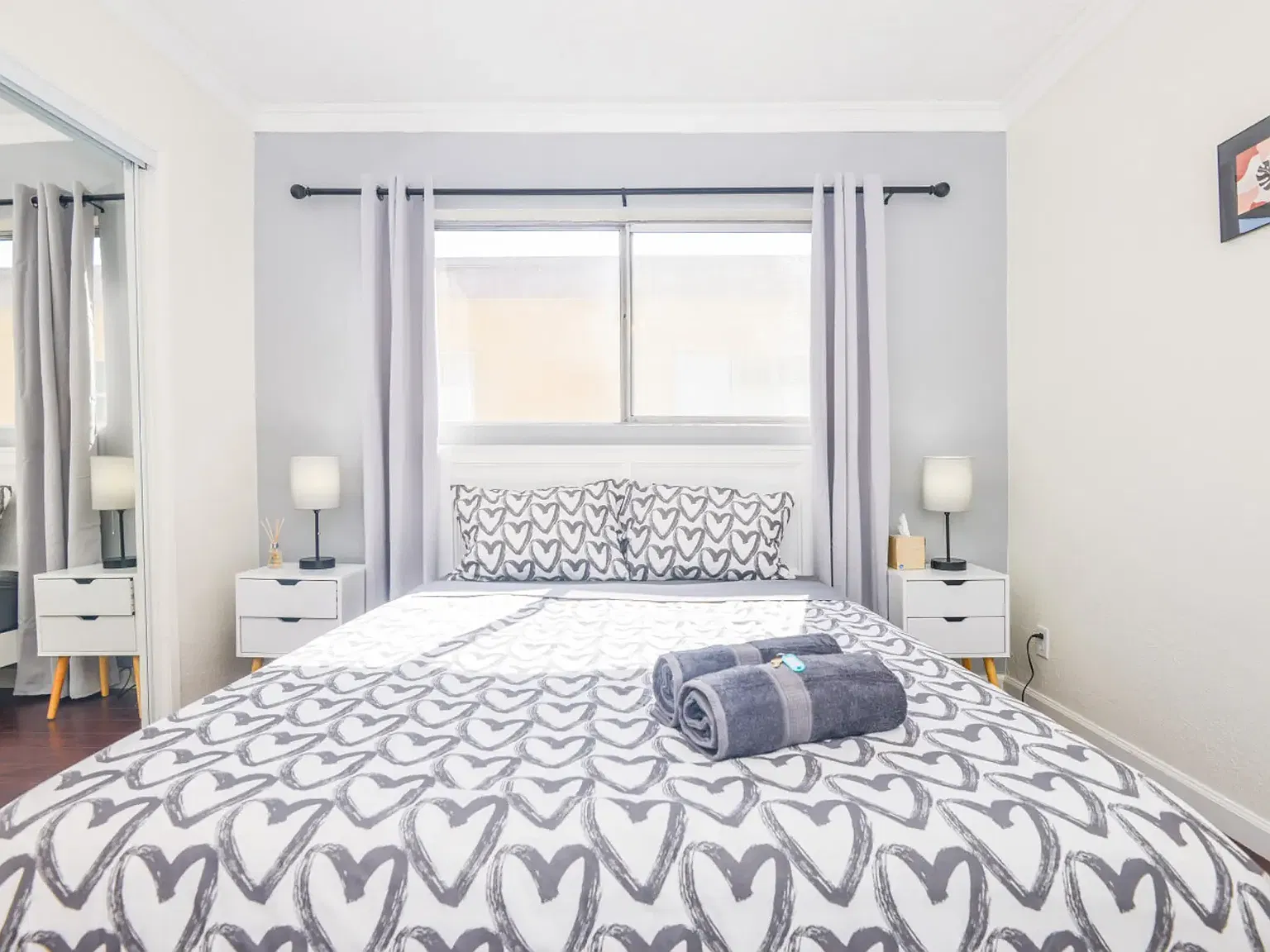 4 bed, $1,375 — Photo 1