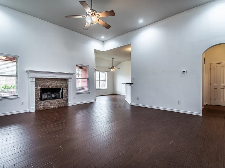 7013 Madiera Dr — Photo 6