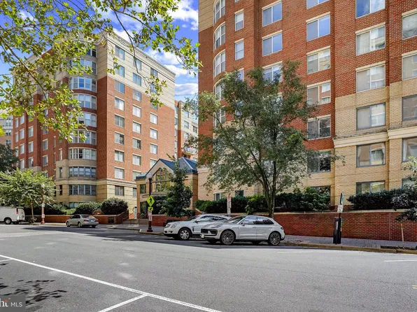 3830 9th St N APT 308W, Arlington, VA 22203