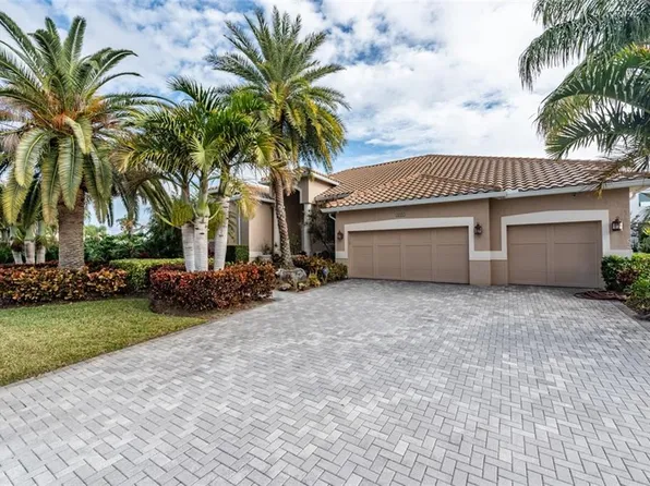 6005 Adagio Ln, Apollo Beach, FL 33572