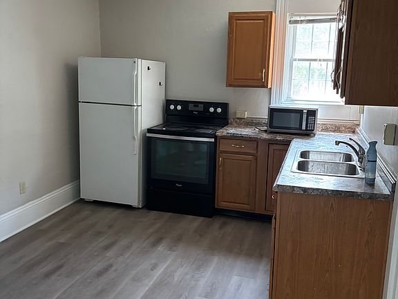 5th image of 505 S Woodward St Unit C