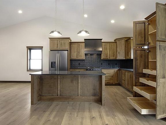2nd image of 3647 114th Street