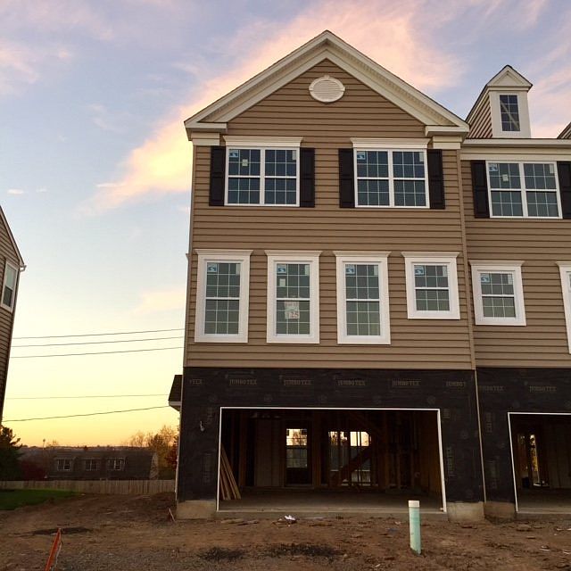 Homesite 13 front elevation