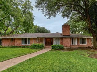 804 W Marvin Ave, Waxahachie, TX 75165