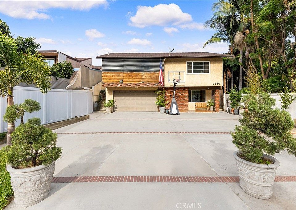 1st image of 2230 Cathryn Dr