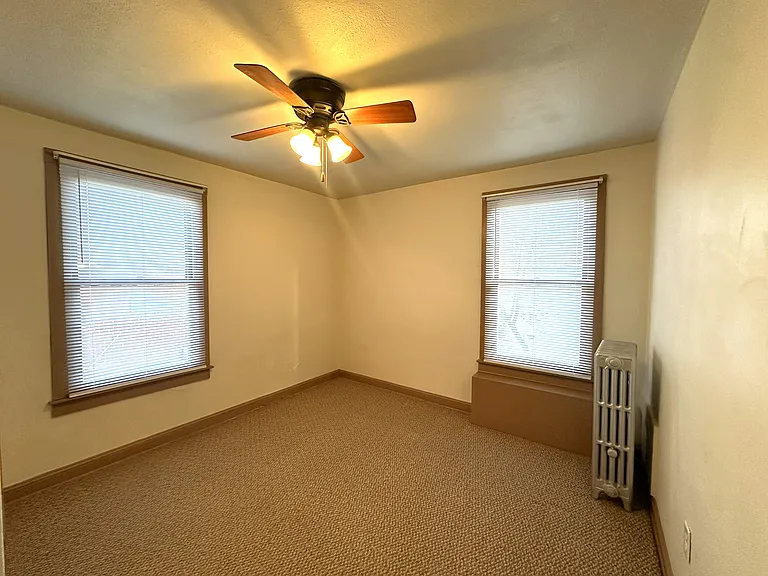 120 Main St N #4 — Photo 8