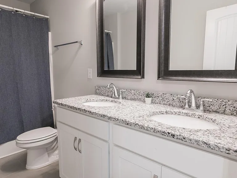 1055 Crisp Spring Dr — Photo 38