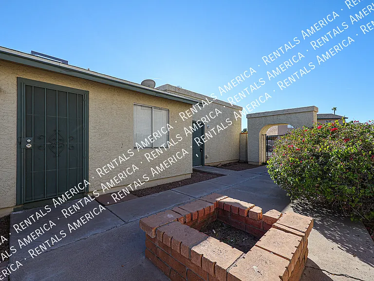 630 E Jensen St #128 — Photo 30