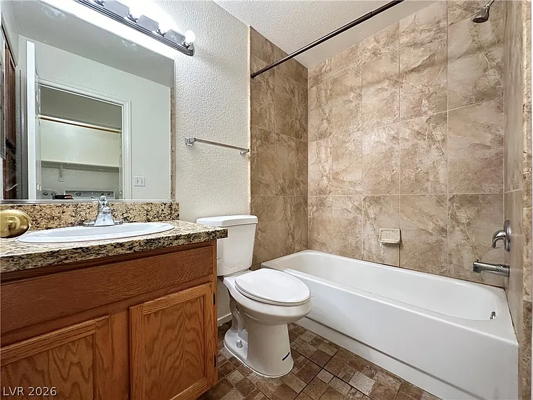 8009 Sierra Largo Dr — Photo 16