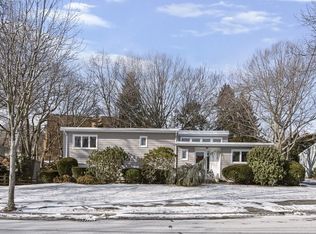 24 Laurel Rd, Swampscott, MA 01907