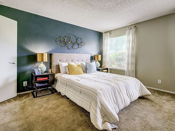 4th image of 700 Duncan Ave #7-721