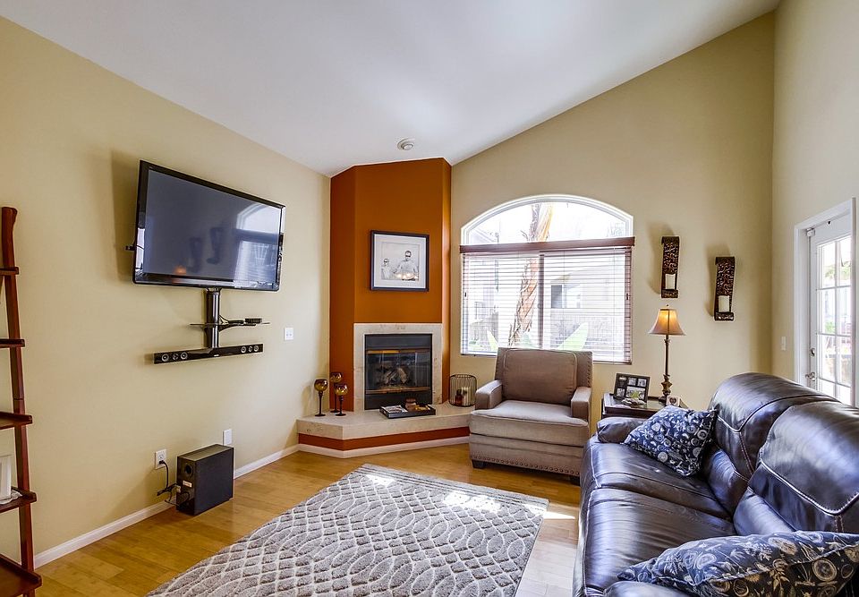 1st image of 4084 Texas St