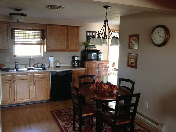 4th image of 920 Manchester Dr