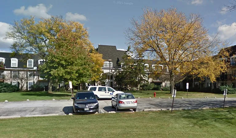 5200 Carriage Way Dr #1 — Photo 1