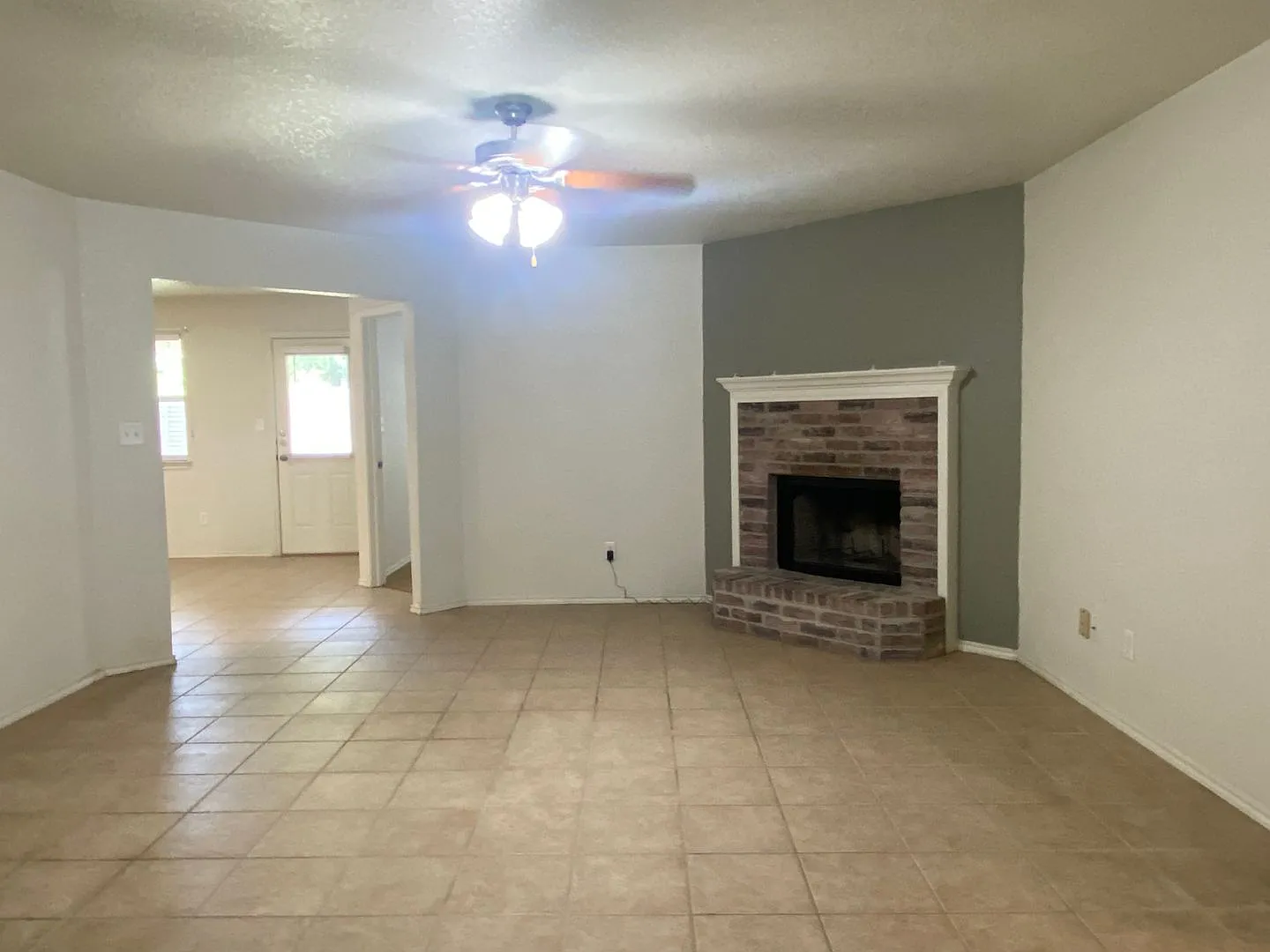 3 Bedroom Belton Isd — Photo 3