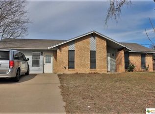 340 Eagle Ln, Kempner, TX 76539