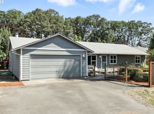 3585 NE Brogden St, Hillsboro, OR 97124