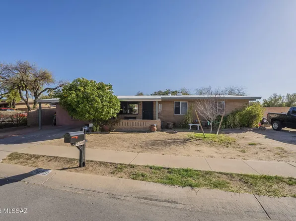 7450 N Jensen Pl, Tucson, AZ 85741