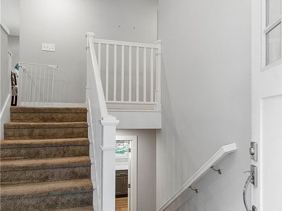 5th image of 14502 106th Avenue Ct E