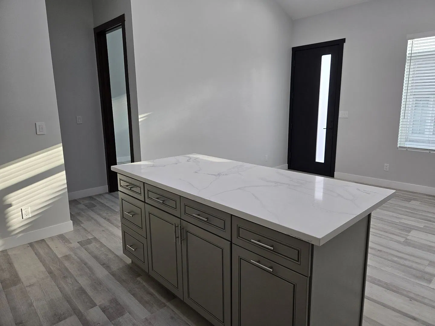 2BR/2BA New Construction in North Torrance — Photo 3