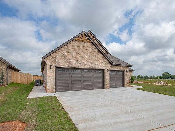 3rd image of 5517 Ledgestone Dr