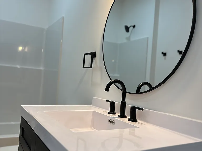 105 E Poplar St #10 — Photo 2