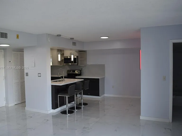 2075 SW 122nd Ave #415 — Photo 21