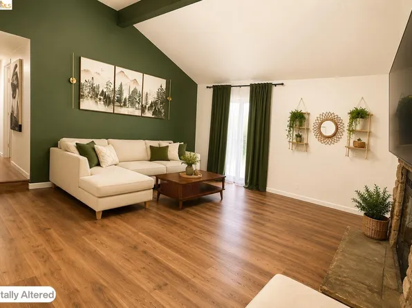 19570 Cottonwood St, Groveland, CA 95321