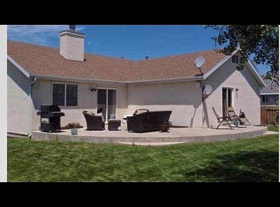 2nd image of 3727 S Hawkeye St