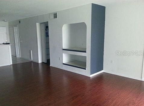 3rd image of 14001 Fairway Island Dr APT 535