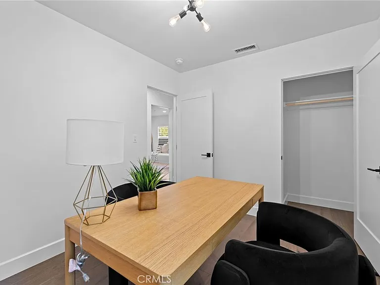 827 N Lamer St — Photo 31