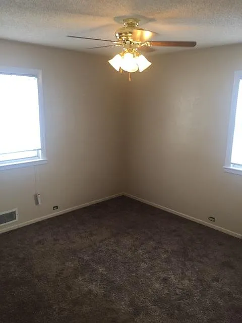 3 bed, 1500 sqft, $1,400 — Photo 3