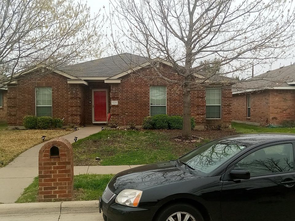 1st image of 625 Horseshoe Ct