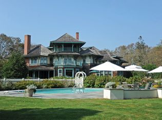 136 Great Plains Rd, Southampton, NY 11968