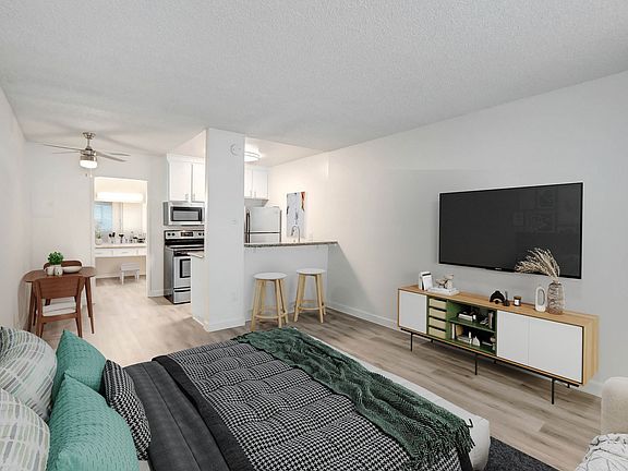 4th image of 18530 Citronia St #17