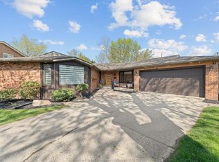 3480 Ouellette Ave, Windsor, ON N9E 3L9