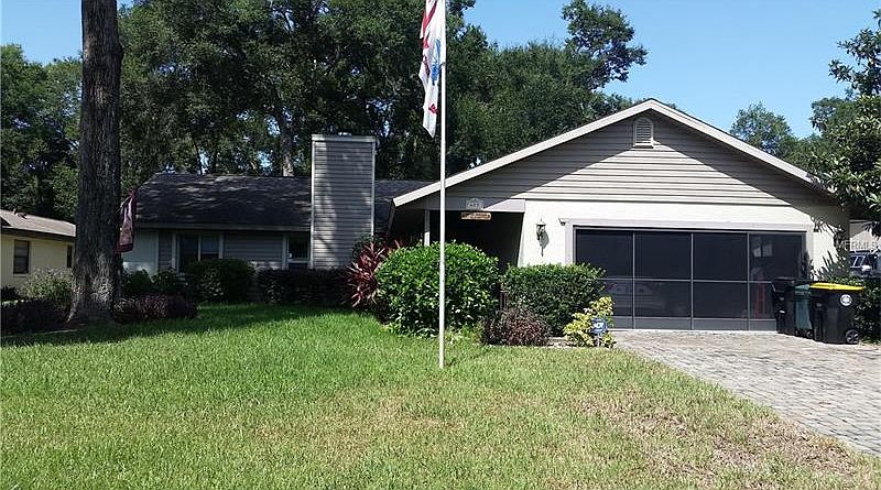 1st image of 623 Heather Ln