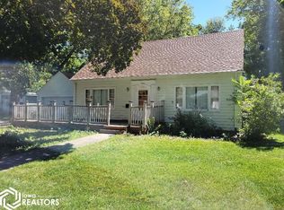 904 SW 1st St, Eagle Grove, IA 50533