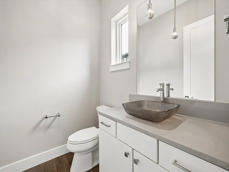 5006 Pecan Springs Rd #6 — Photo 15